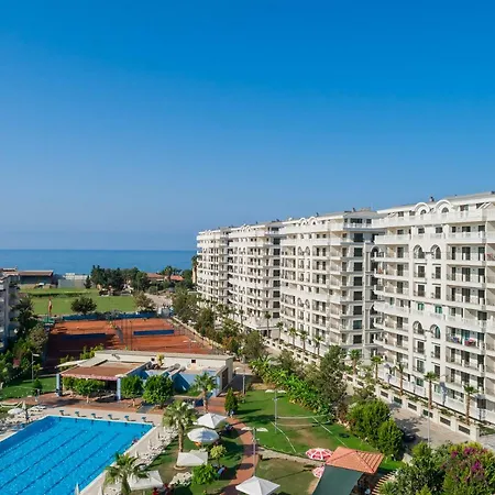 Apartamento Towers C-19 *
